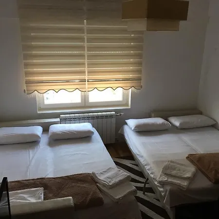 Smestaj B * Novi Pazar